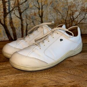 Women’s Finn Comfort SoHo white sneakers size 10 (41)